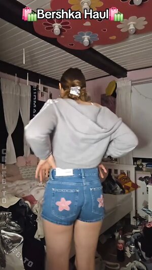 Antonia Andresen leaked photo #73