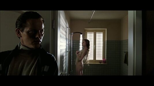 Antonia Campbell-hughes leaked photo #8