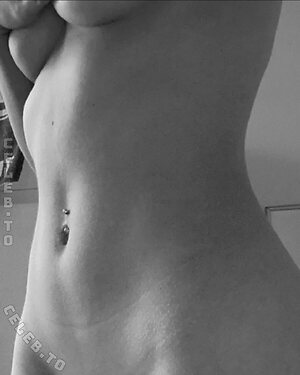 antoniavanessa Nude Leaked Photo #29