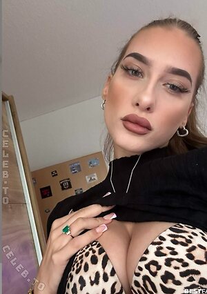 antoniavanessa Nude Leaked Photo #79