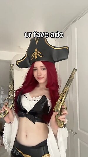 Antunya Nude Leaked Photo #2