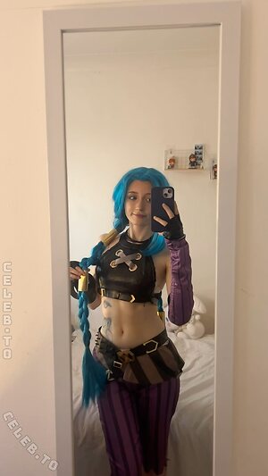 Antunya Nude Leaked Photo #4