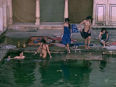 Anu Agarwal leaked photo #6