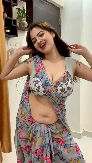 Anushka_singh17_