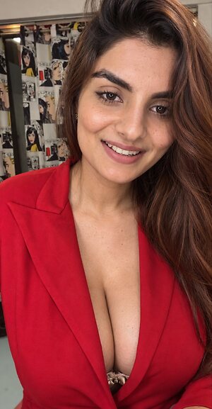 Anveshi Jain leaked photo #12