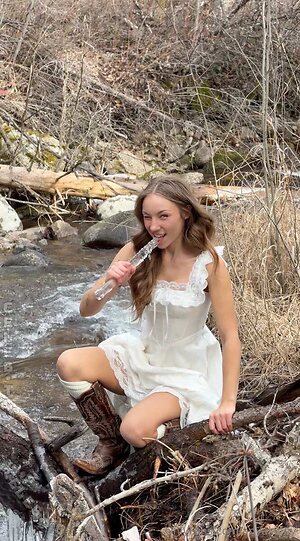 Anya Lacey Nude Leaked Photo #114