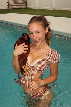 Anya Matusevich leaked photo #62