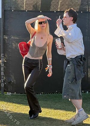 Anya Taylor-Joy Nude Leaked Photo #23