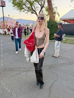Anya Taylor-Joy Nude Leaked Photo #26