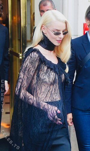 Anya Taylor-Joy leaked photo #195