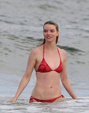 Anya Taylor-Joy leaked photo #210