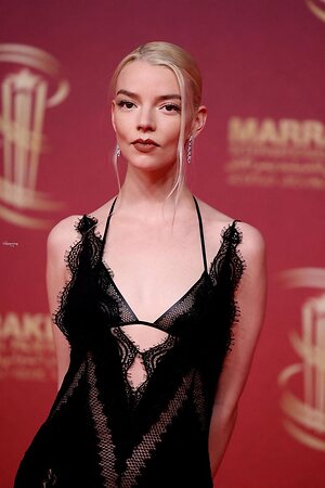 Anya Taylor-Joy leaked photo #221