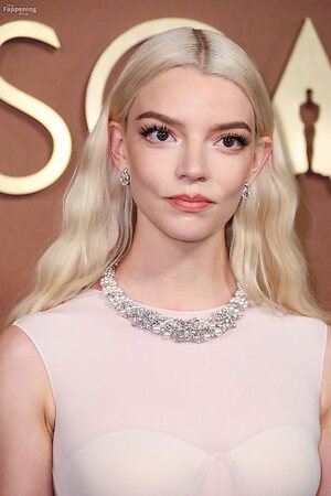 Anya Taylor-Joy leaked photo #256