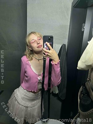 anyuta18 Nude Leaked Photo #40