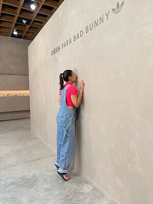 AOC leaked photo #60