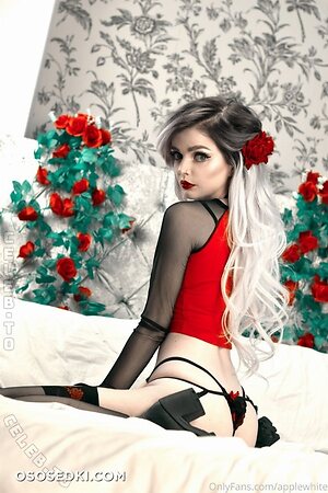 Applewhite Nude Leaked Photo #78