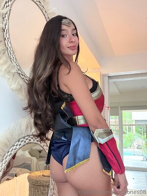 April Jones leaked photo #2