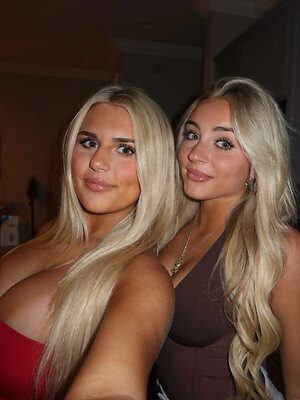 Arabella V Nude Leaked Photo #22