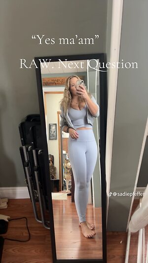Archive's Nude Leaked Photo #79