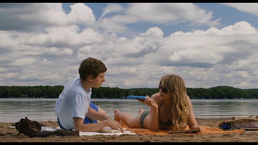 Ari Graynor Nude Leaked Photo #6