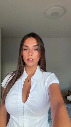 Ariadnapaastor Nude Leaked Photo #29