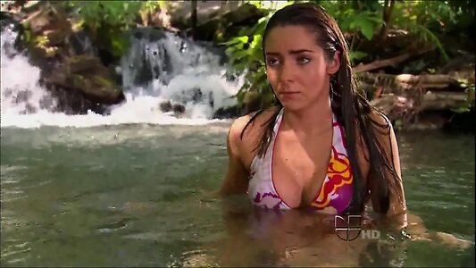 Ariadne Diaz leaked photo #110