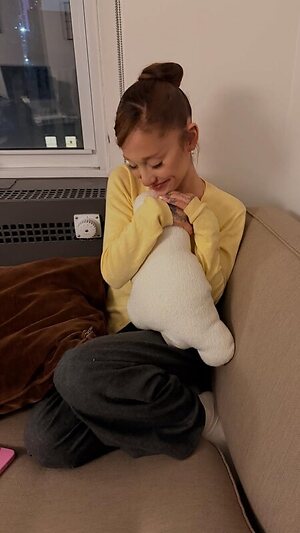 Ariana Grande leaked photo #47