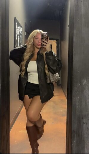 Ariana M