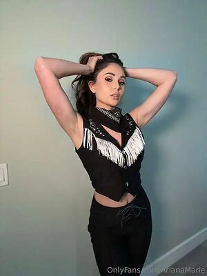 Ariana Marie Arianamarie leaked photo #194
