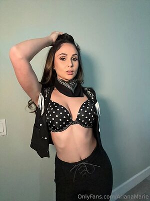 Ariana Marie Arianamarie leaked photo #200