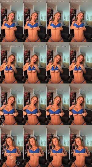 Ariana White photo