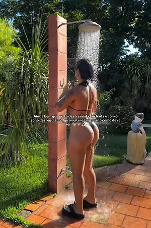 Ariane Araújo
