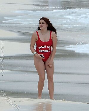 Ariel Winter Nude Leaked Photo #9
