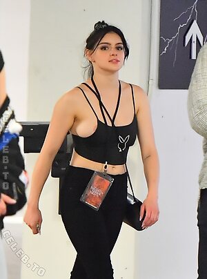 Ariel Winter photo