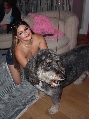 Ariel Winter leaked photo #101
