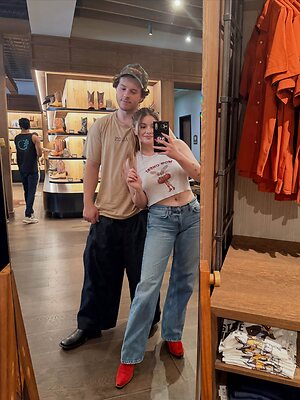Ariel Winter leaked photo #135