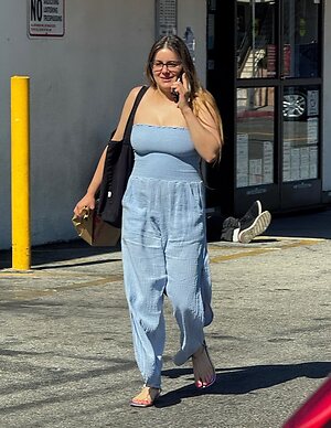 Ariel Winter leaked photo #138