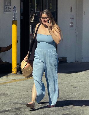 Ariel Winter leaked photo #139