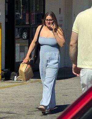 Ariel Winter leaked photo #145