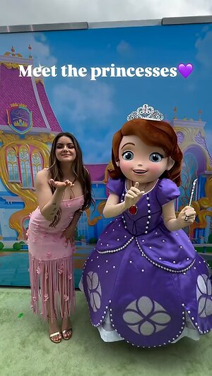 Ariel Winter leaked photo #201