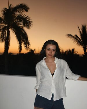 Ariela Barer leaked photo #21