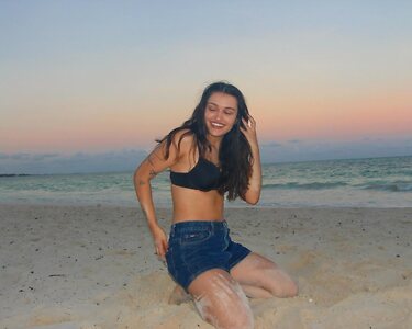 Ariela Barer leaked photo #24