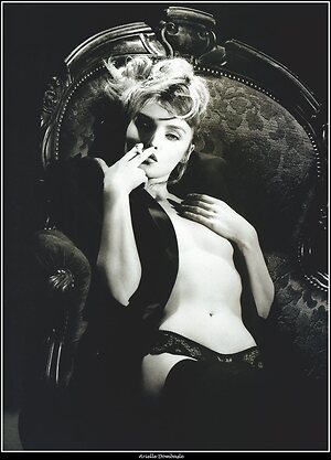 Arielle Dombasle leaked photo #26