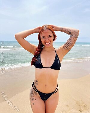 Arigeli Nude Leaked Photo #2