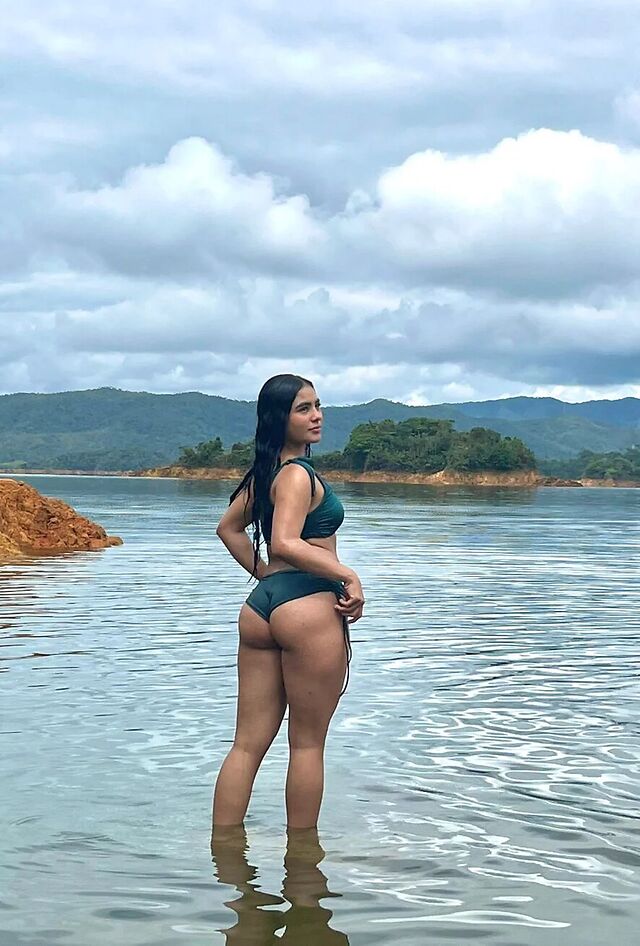 Ariia_Blaze leaked photos