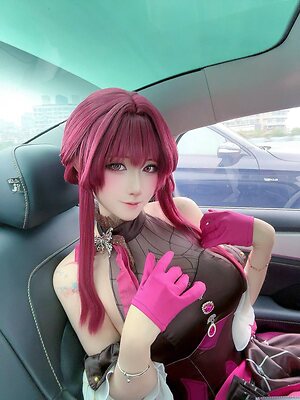 Arisa Cosplay
