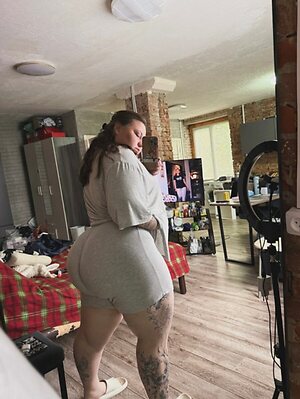 artemova.kate leaked photo #3