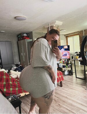 artemova.kate leaked photo #5