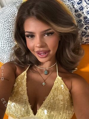 Artinesa Kurtishi Nude Leaked Photo #4