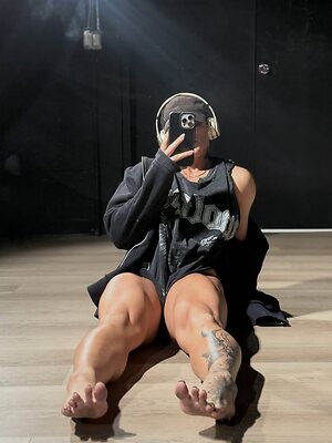 ashhentrekin leaked photo #69